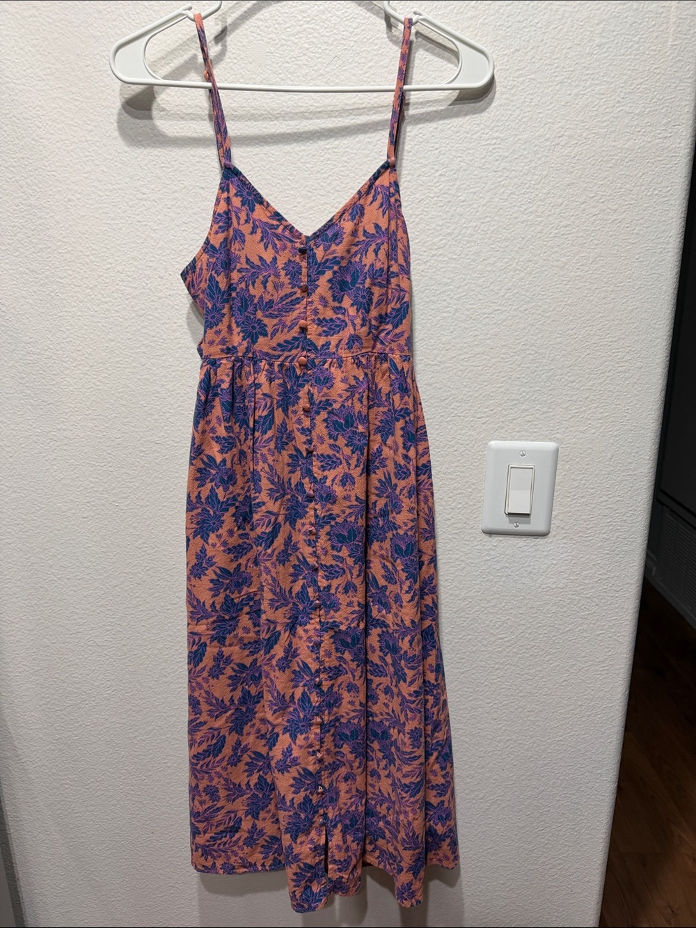Universal Thread Floral Spaghetti-Strap Midi Dress in Peach and Blue SIZE XS